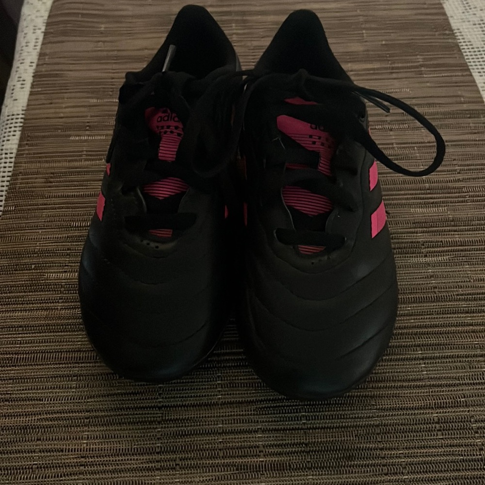 Girl’s soccer cleats